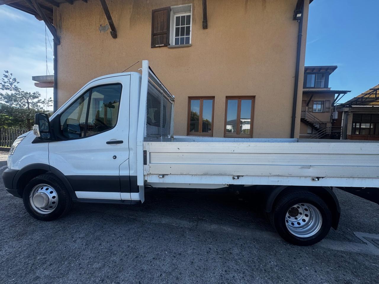 Ford Transit Custom 270 2.0 TDCi 130 PC Furgone Entry