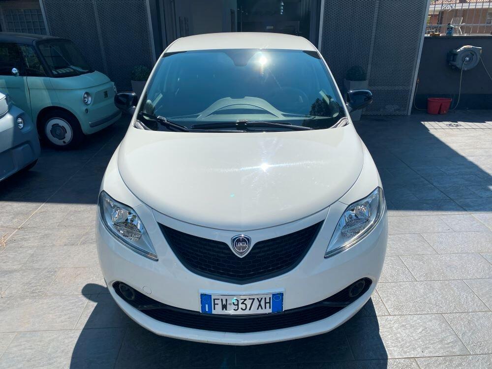 Lancia Ypsilon 1.2 69 CV 5 porte GPL Ecochic Gold