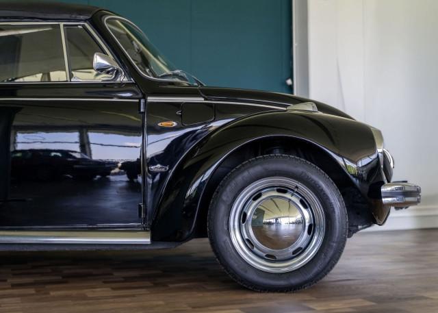 Volkswagen MAGGIOLINO CABRIOLET 1200