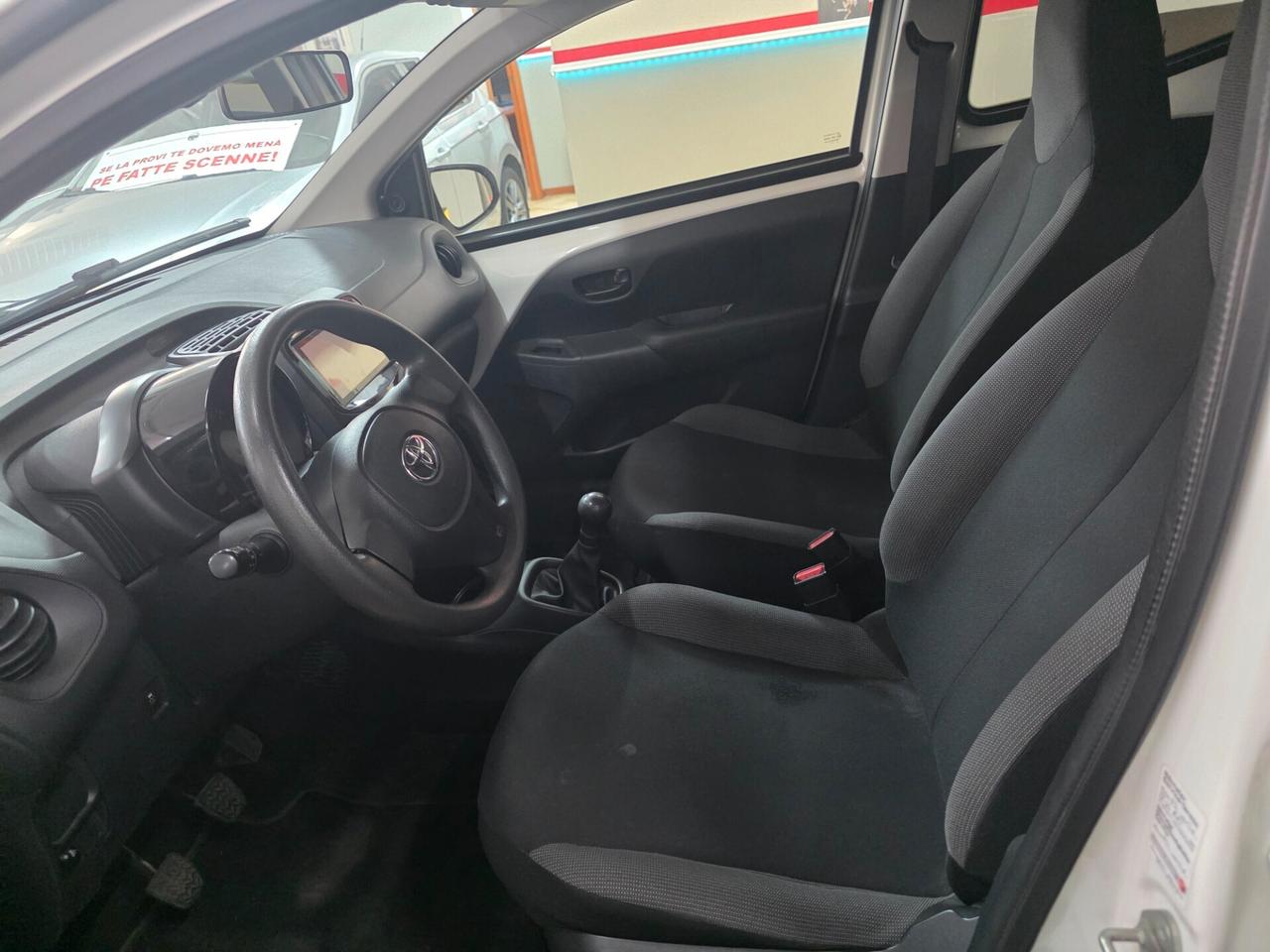 Toyota Aygo 1.0 VVT-i 69 CV 5 porte PROMO ATTIVA