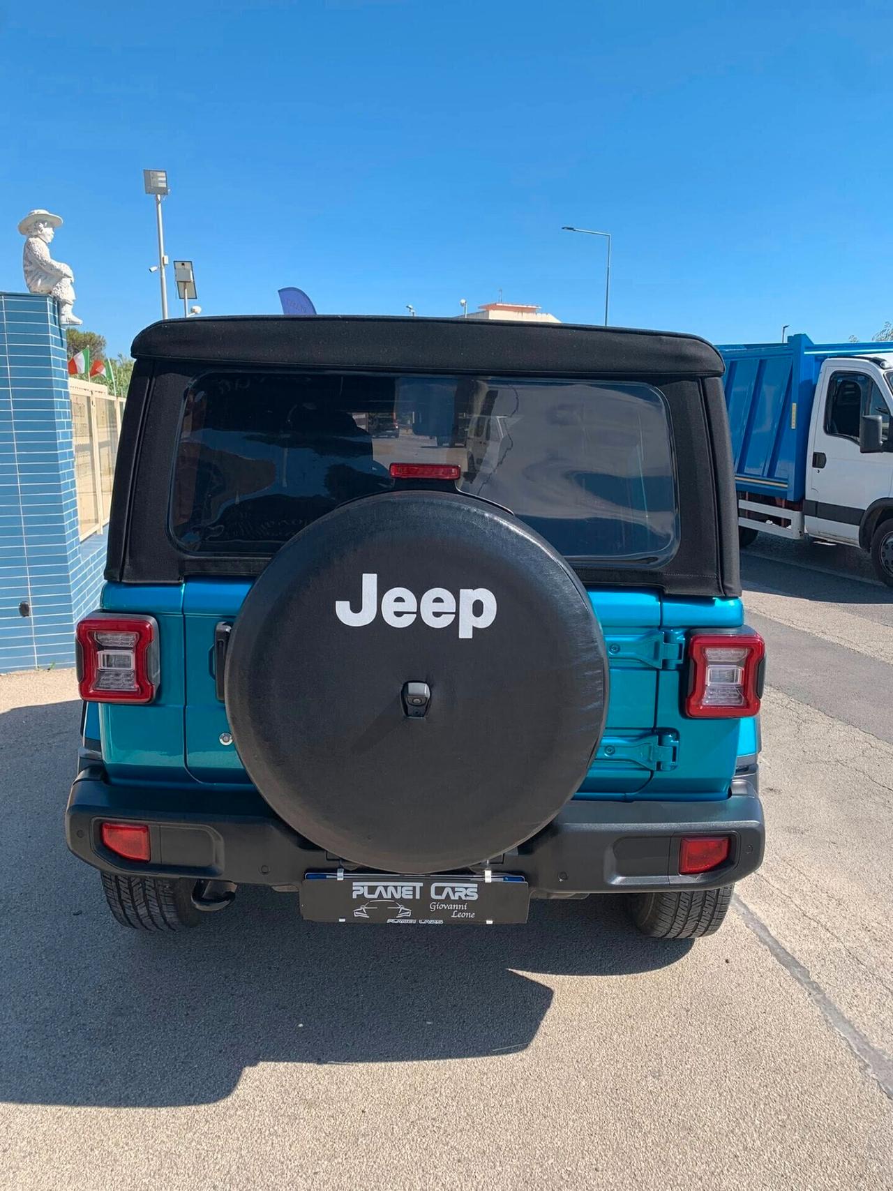 Jeep Wrangler 2.2 Mjt II Sahara doppio hard top