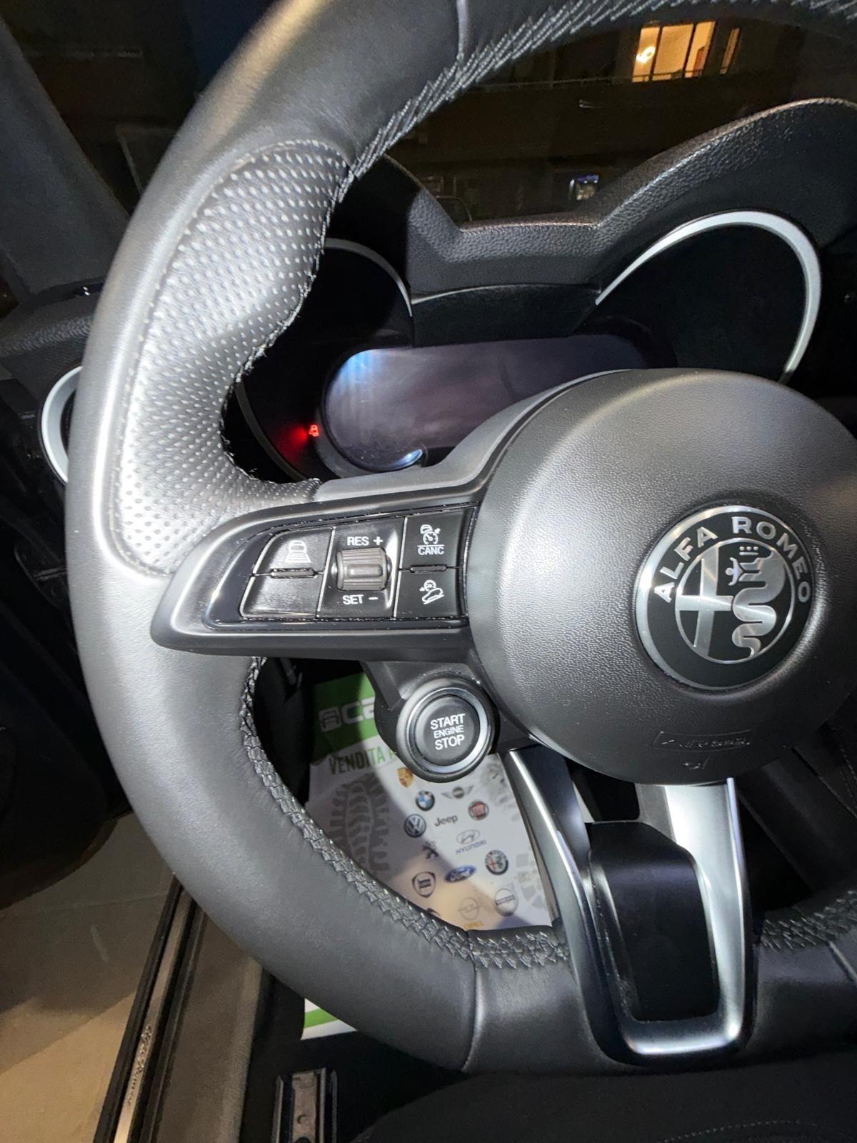 Alfa Romeo Stelvio 2.2 Turbodiesel 210 CV AT8 Q4 Ti