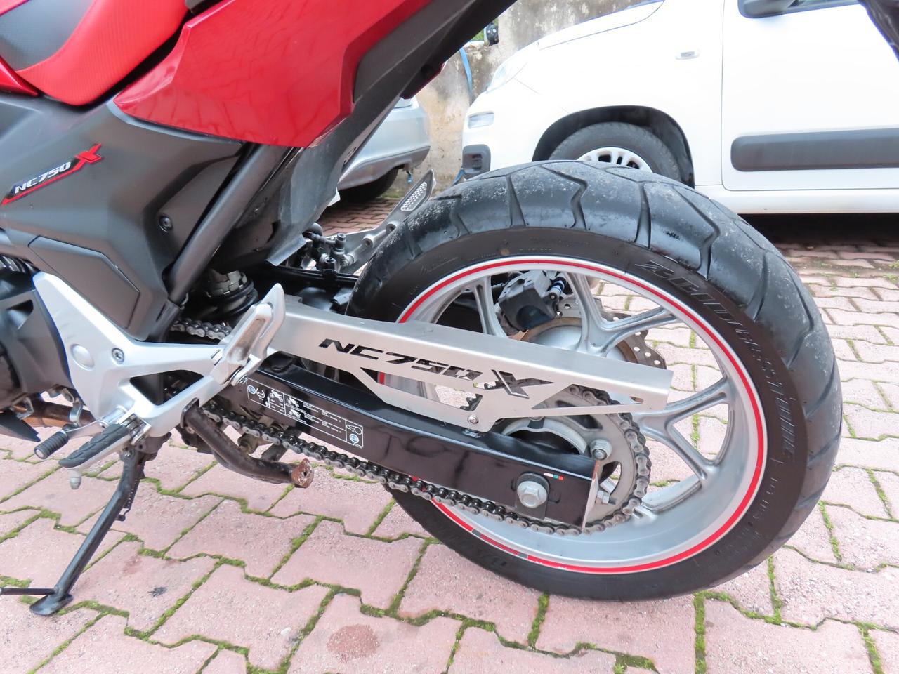 Honda NC 750X FULL 15.000 KM PARI AL NUOVO