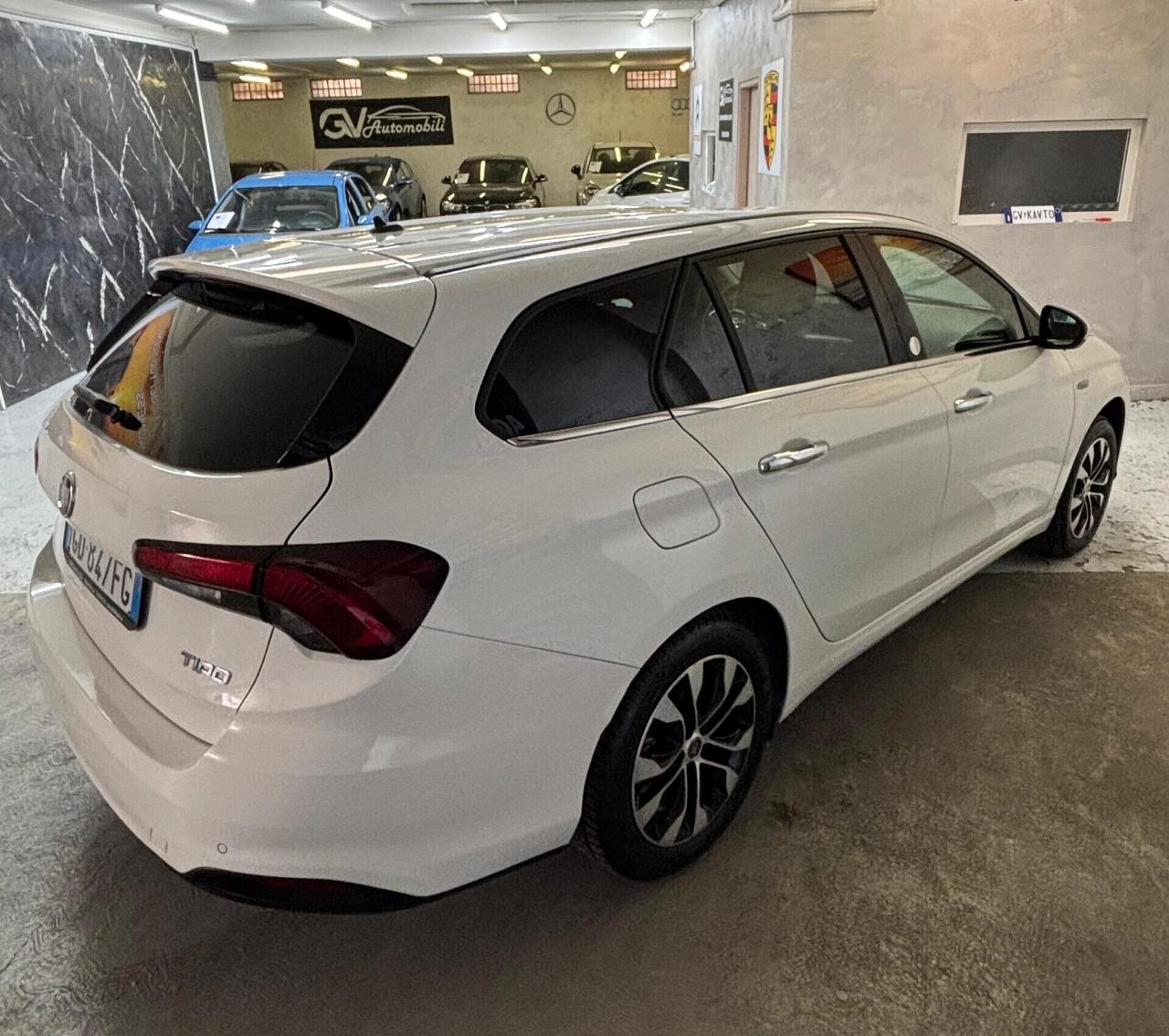 Fiat Tipo 1.6 Mjt S&S 5 porte S-Design