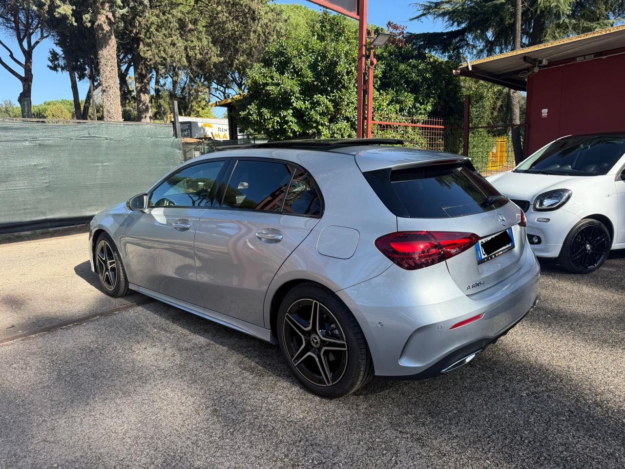 Mercedes-benz A 180 d Automatic AMG Line Premium TETTO KAMERA KM0 *PROMO*