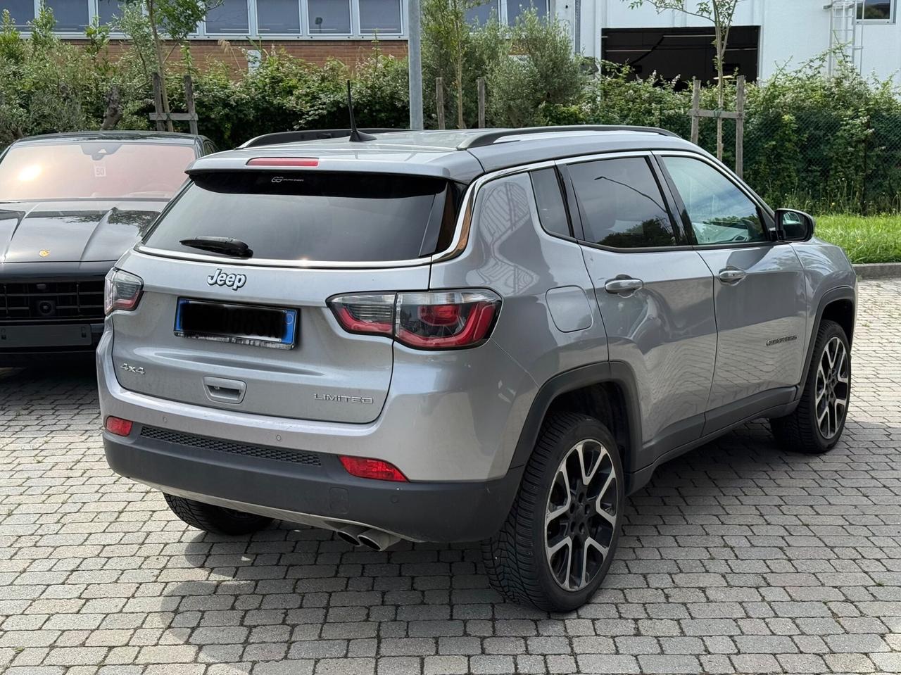 Jeep Compass 2.0 Multijet II 170 CV aut. 4WD Limited