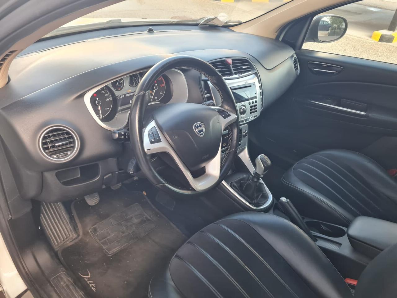 Lancia Delta 1.6 PROBLEMI MOTORE - SOLO COMMERCIANTI