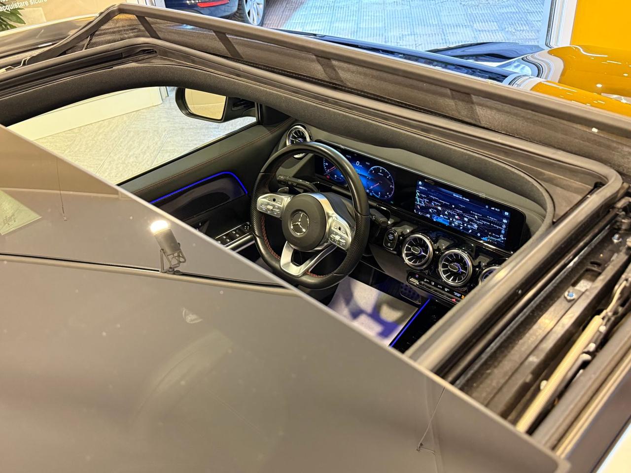 Mercedes-Benz GLA 200 AMG Line Premium 200 D #7222