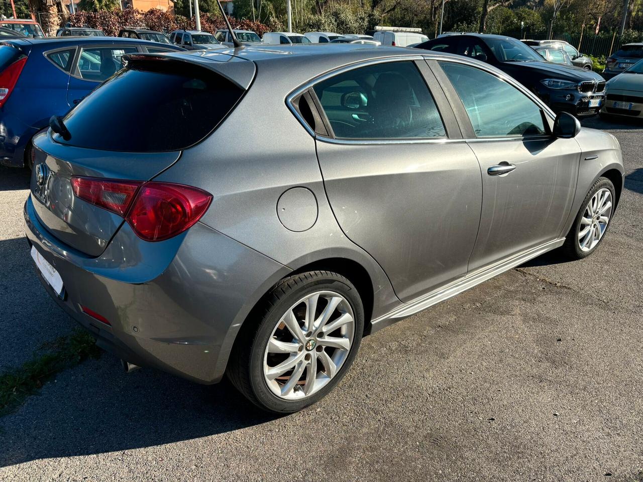 Alfa Romeo Giulietta 1.6 JTDm-2 105 CV Distinctive