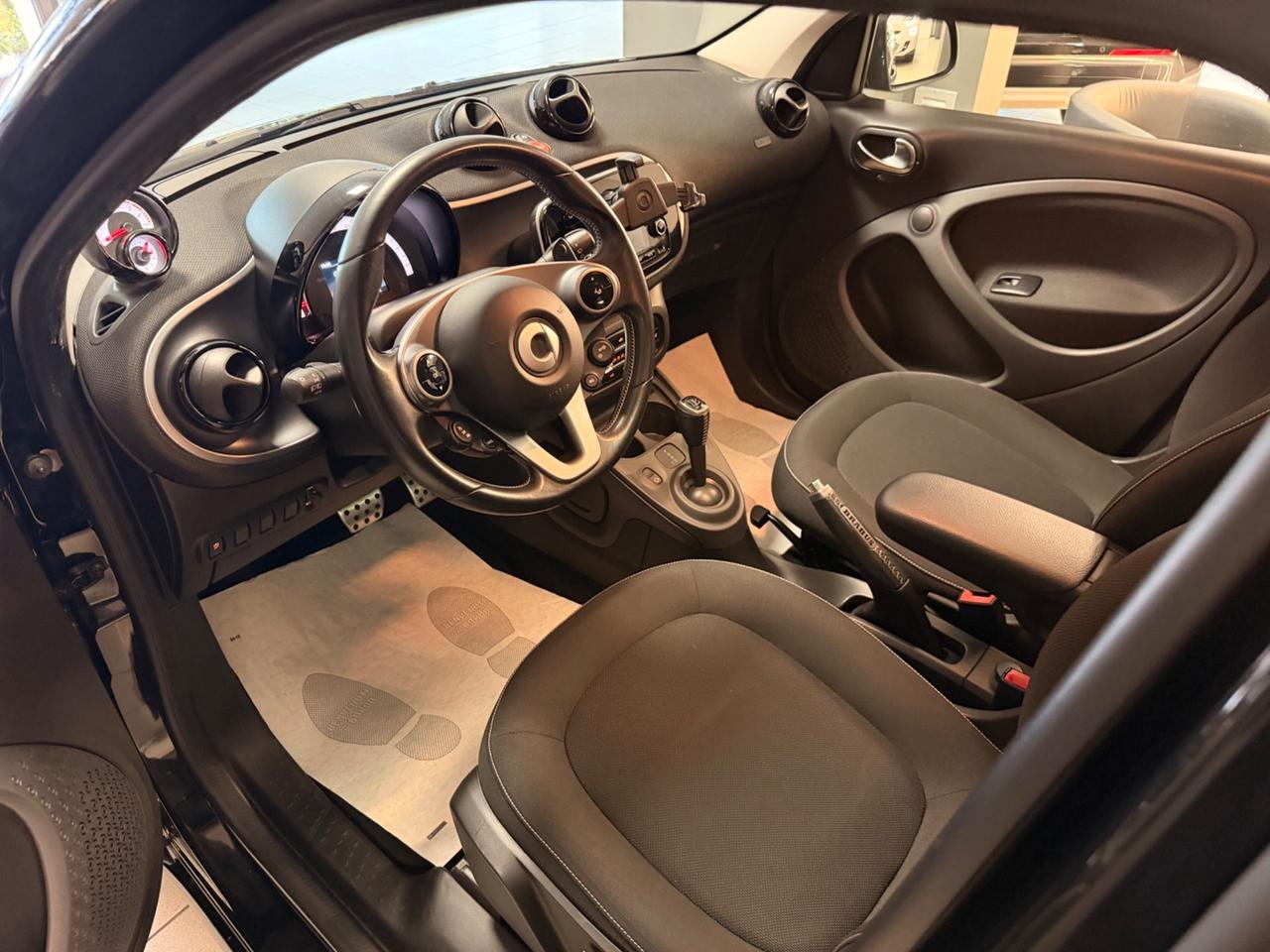 Smart ForFour BRABUS 0.9 Turbo twinamic Xclusive