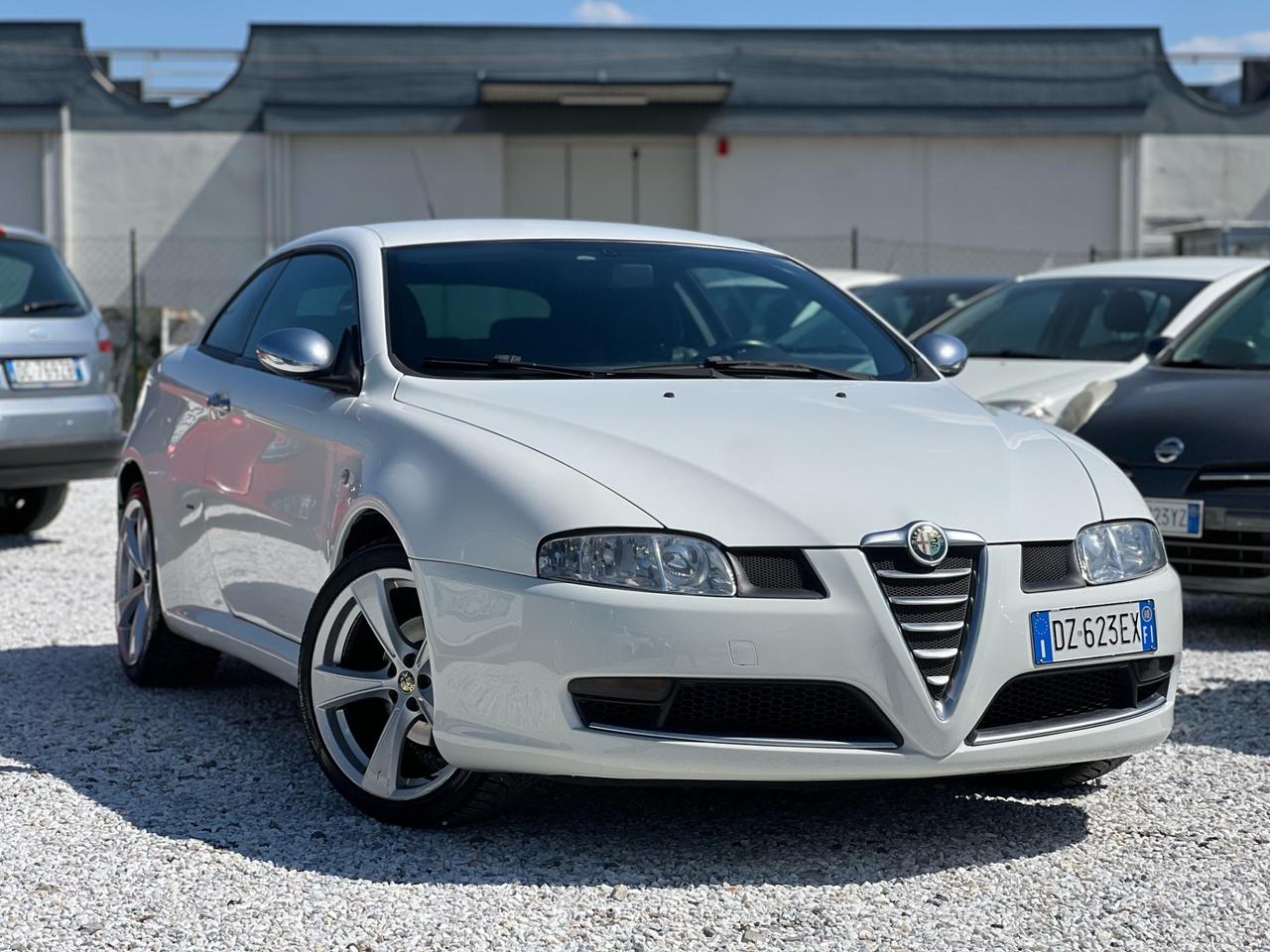 Alfa Romeo GT 1.9 JTDM 16V (170) Quadrifoglio Verde