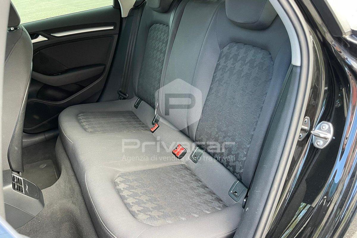 AUDI A3 SPB 1.6 TDI clean diesel S tronic Attraction