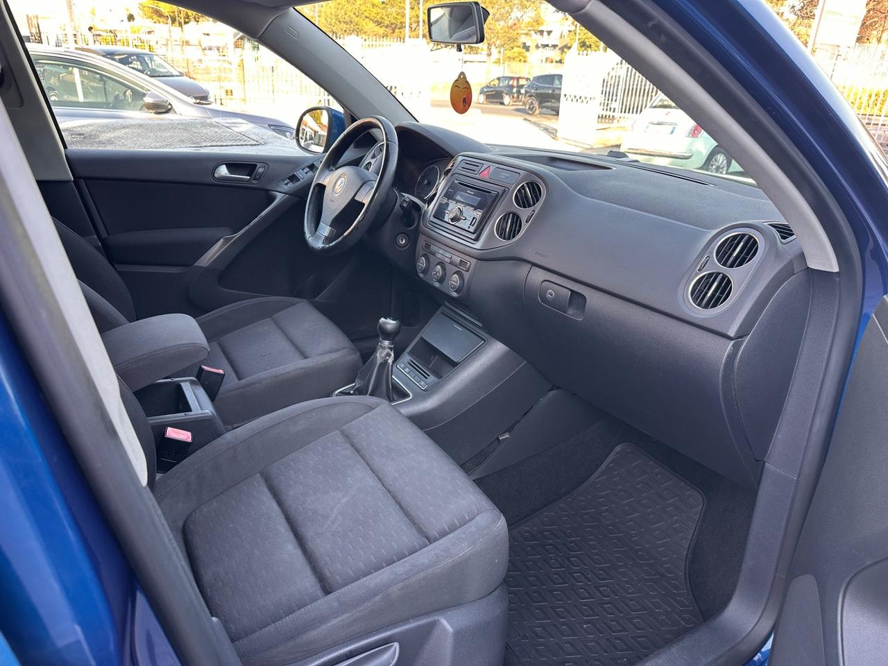 Volkswagen Tiguan 2.0 16V TDI DPF Track & Field (28°)