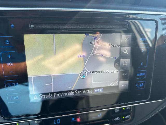 TOYOTA Auris Touring Sports 1.8 Hybrid Black Edition CVT
