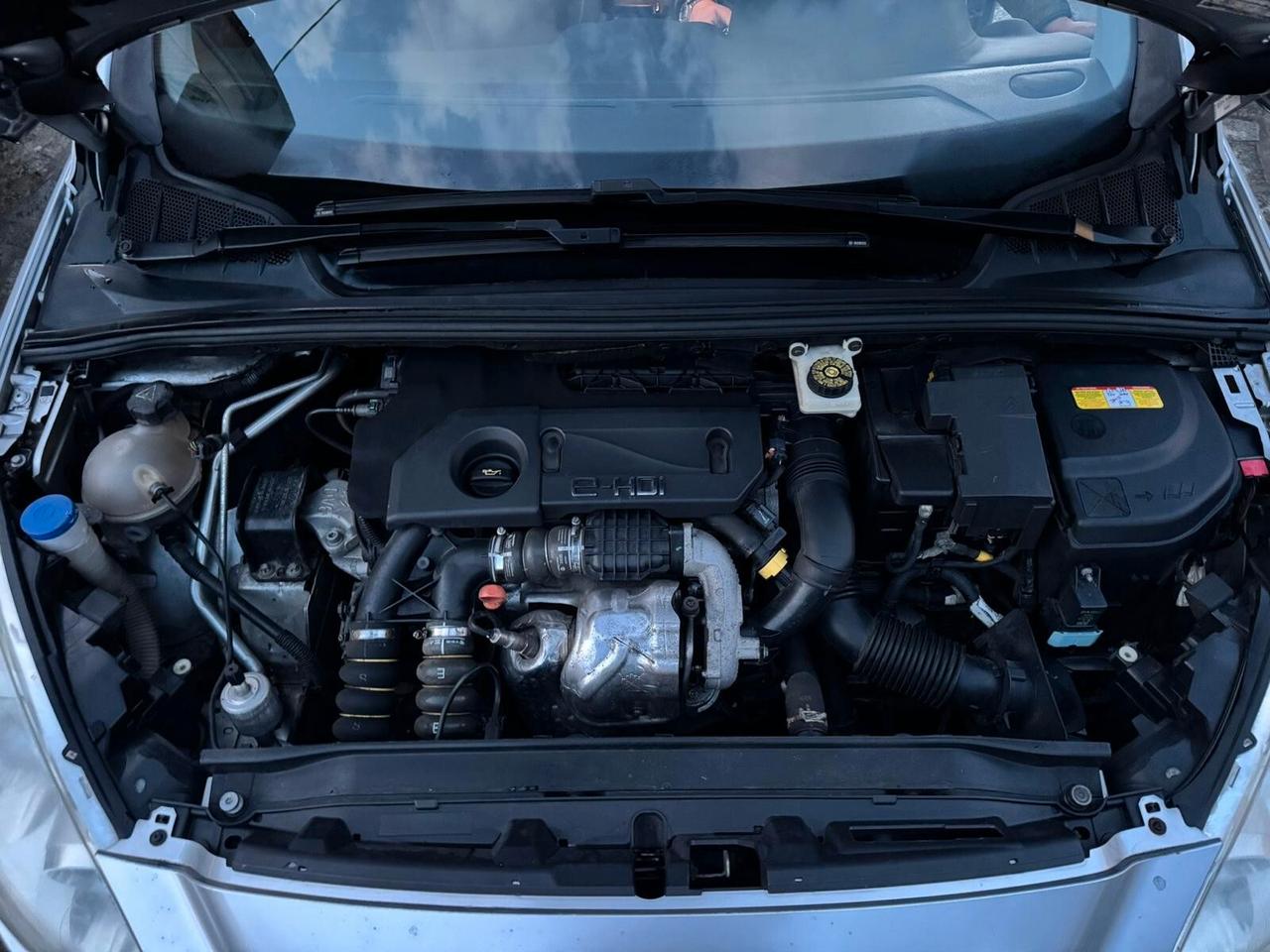 PEUGEOT 308 1.6 8V e-HDi 112cv SW ALLURE