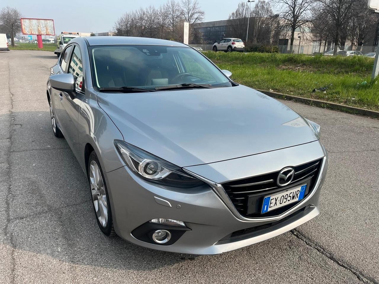 Mazda 3 Mazda3 2.2 Skyactiv-D Exceed