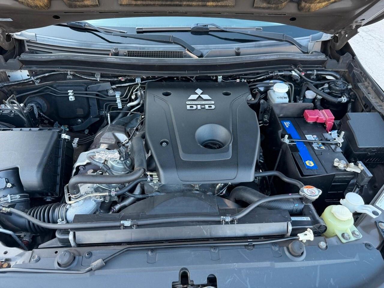 Mitsubishi L200 2.4 DI-D/154CV 2WD Double Cab Invite