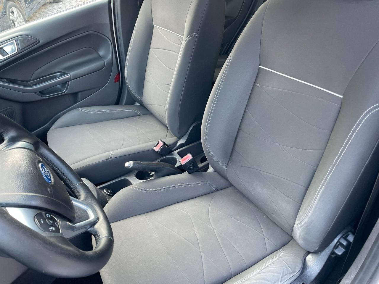 Ford Fiesta 1.2 60CV 5 porte Titanium IDONEA NEOPATENTATI