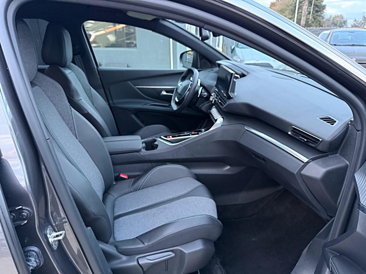 Peugeot 5008 BlueHDi 130 S&S EAT8 GT