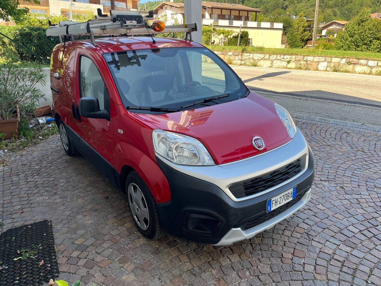 Fiat Fiorino 1.3 MJT 95CV Cargo Adventure