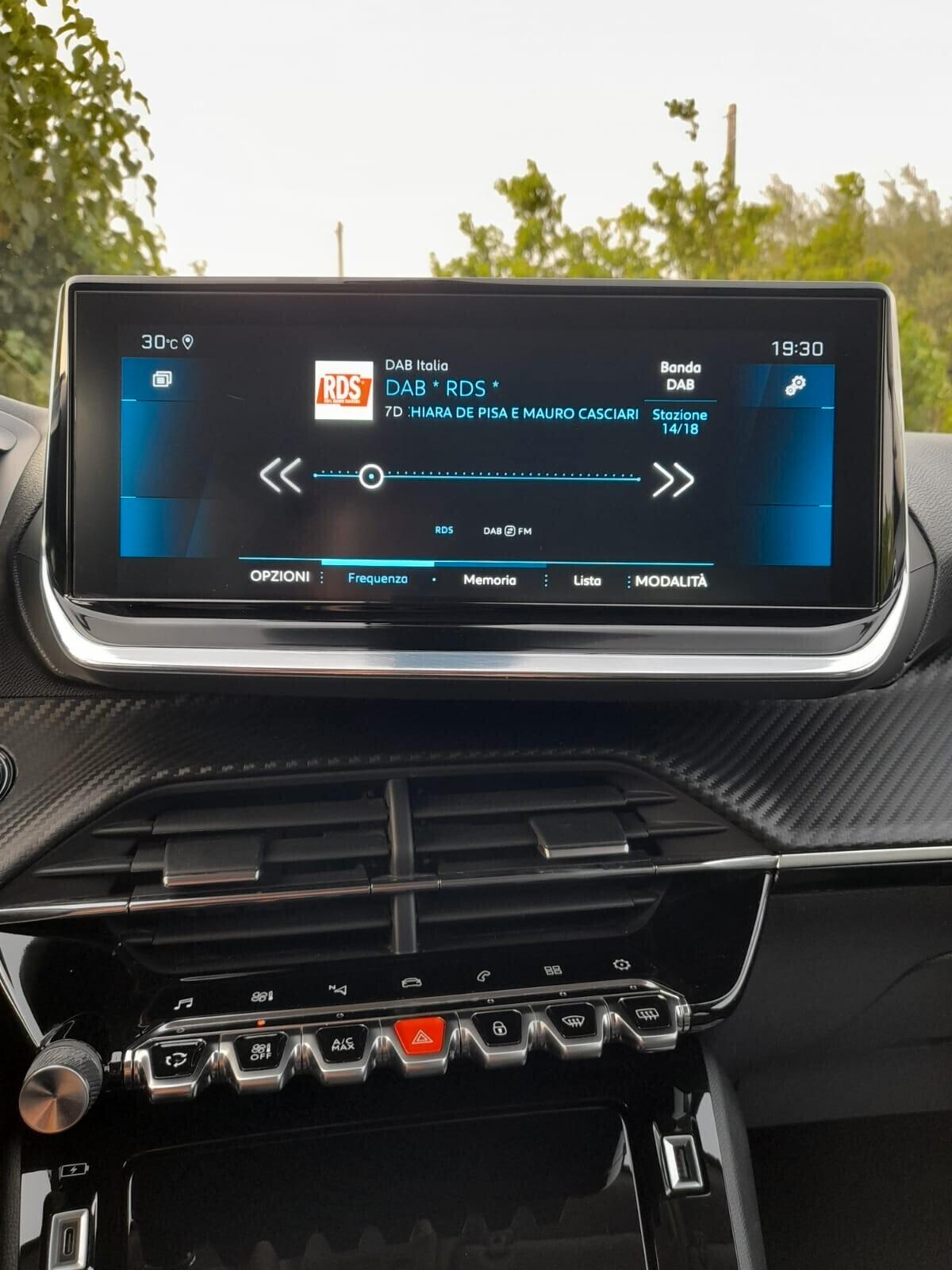 Peugeot 2008 BlueHDi 110 S&S Allure Pack