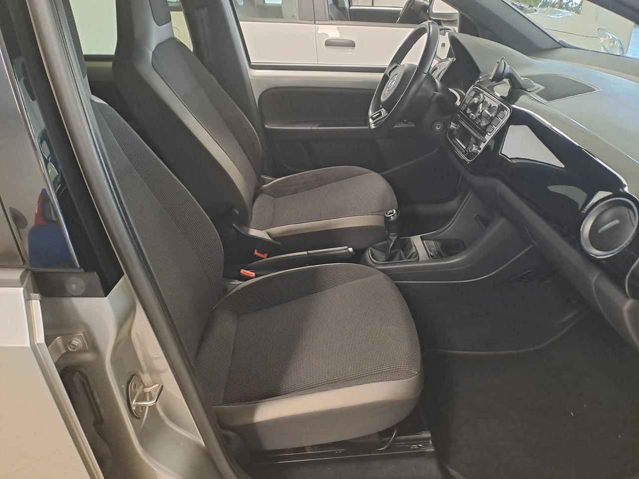 Volkswagen up! 1.0 75 CV 5p. high