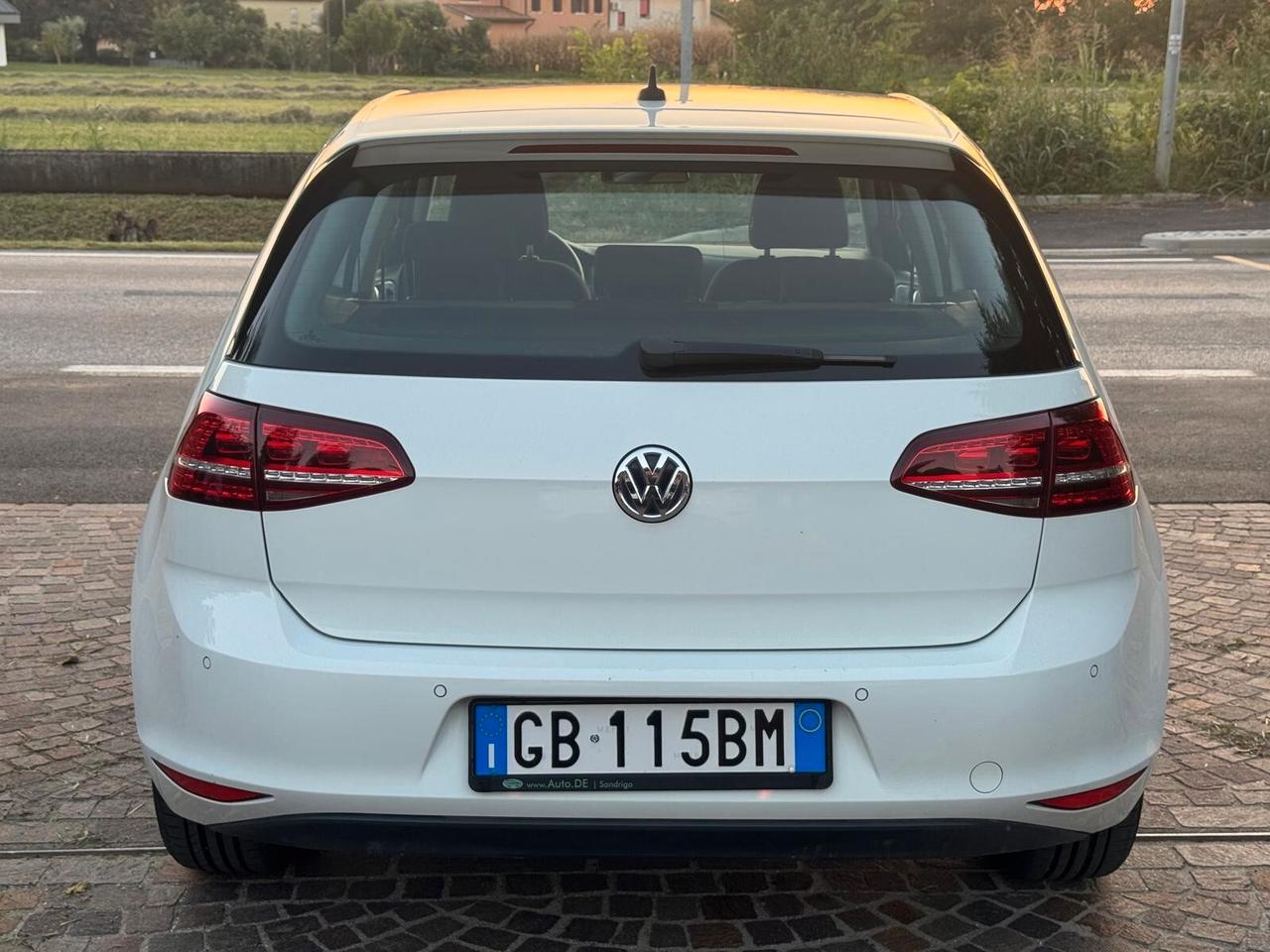 Volkswagen Golf e-Golf 115 CV