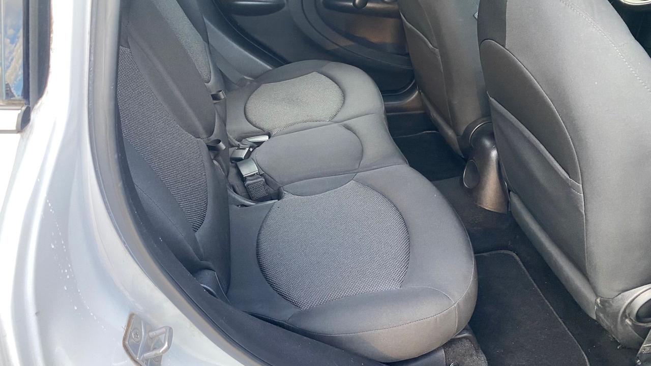 Mini Cooper Countryman 1.6 D ALL4