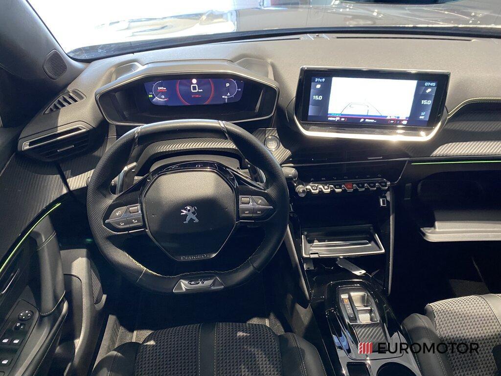 Peugeot 2008 1.5 BlueHDi GT EAT