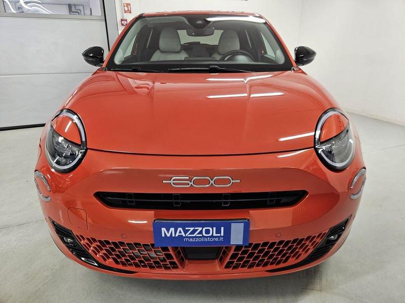 FIAT 600 1.2 MHEV 100cv La Prima