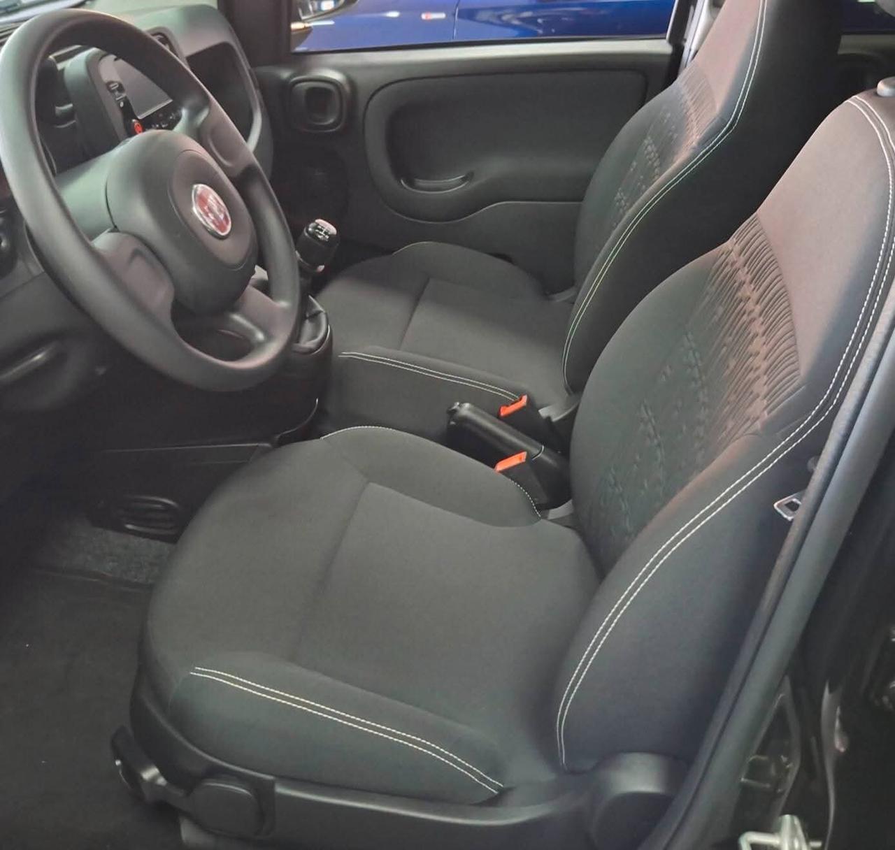 Fiat Panda 1.0hybrid vetri scuri 5posti