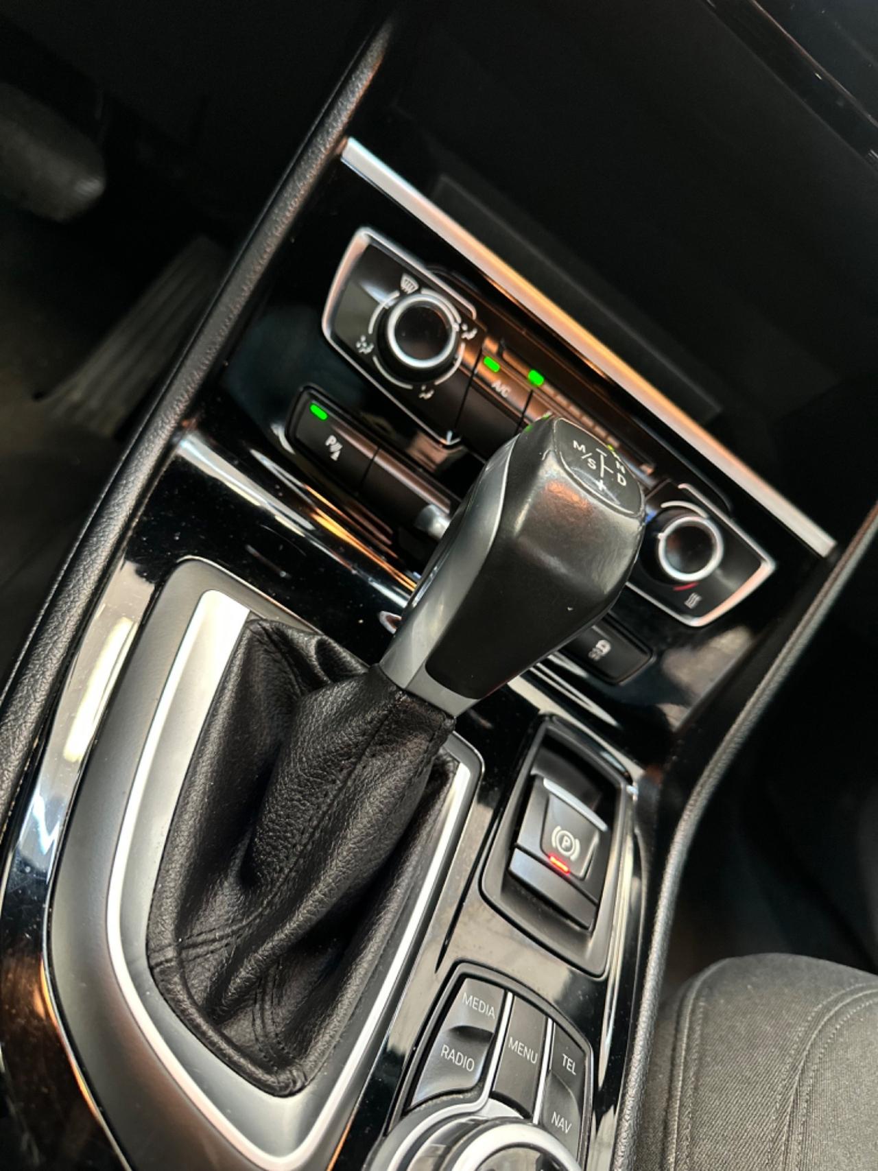 Bmw 216 216d Active Tourer Luxury
