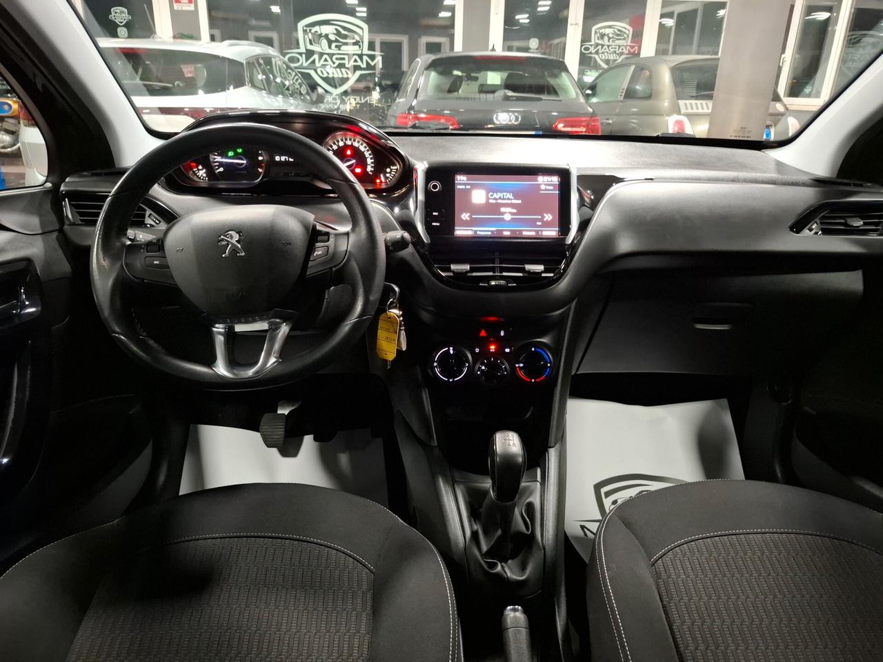 Peugeot 208 1.2 benzina NEOPATENTATO