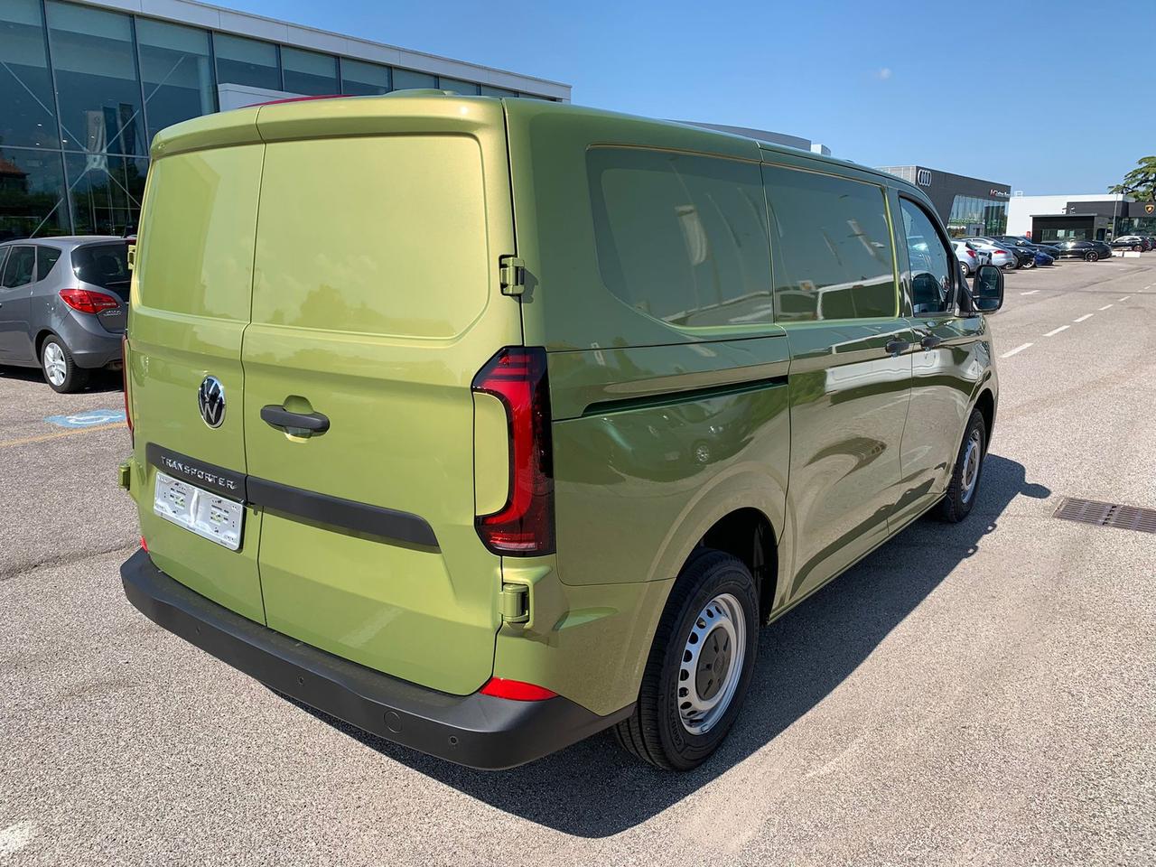Volkswagen T6 Transporter t7 28 2.0 tdi 110cv l1