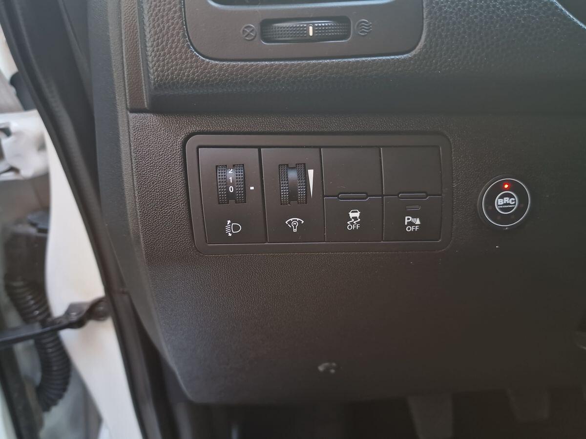 KIA VENGA 1.4 COOL