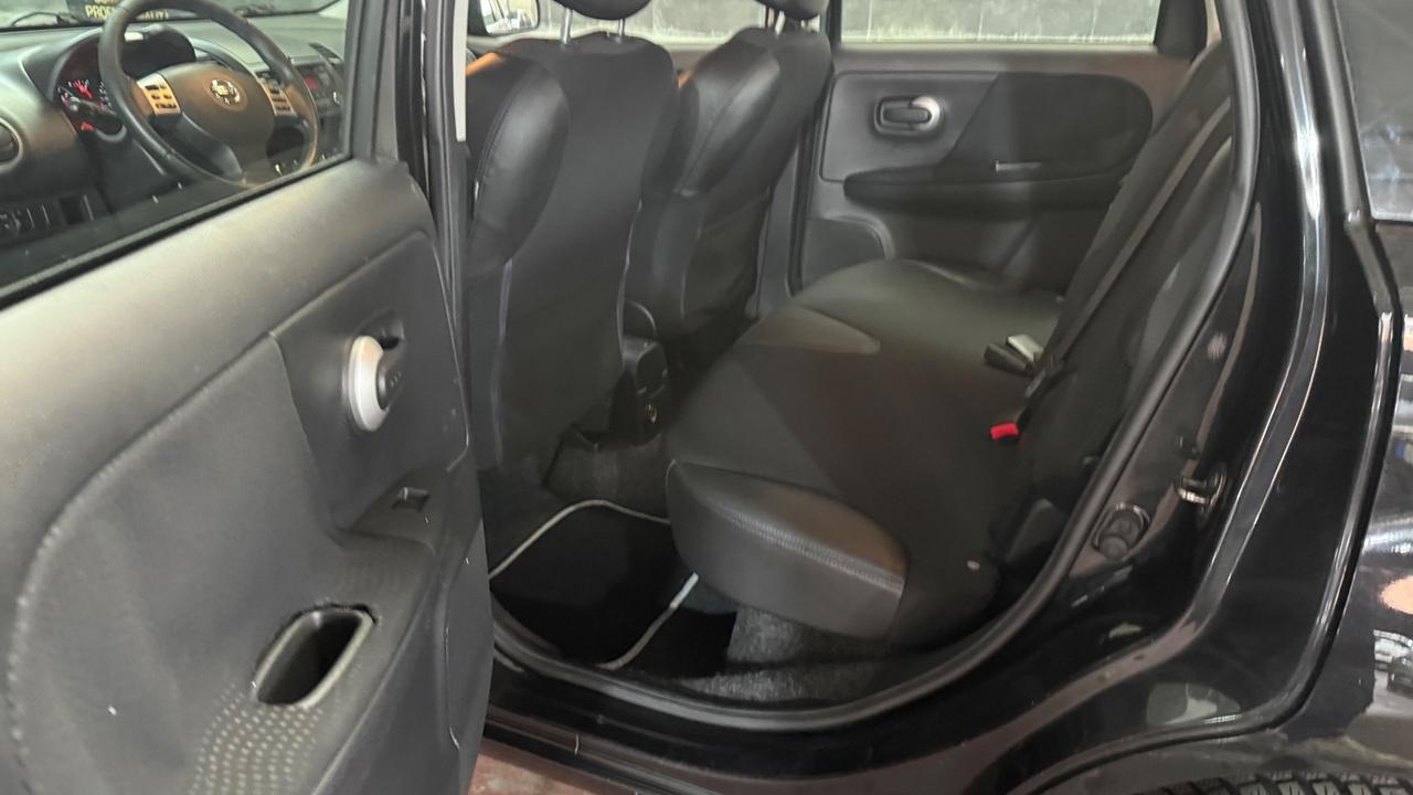 Nissan Note 1.5 dCi 90CV Tekna