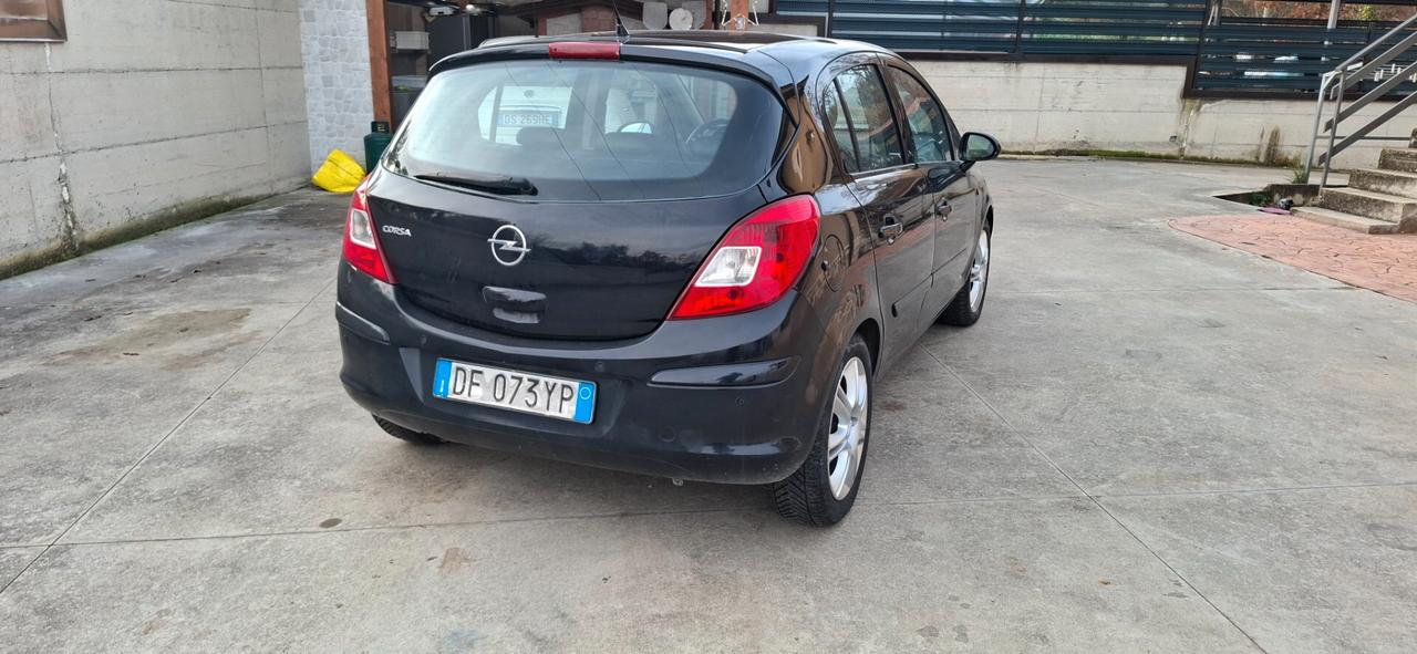 Opel Corsa 1.2 5 porte Enjoy