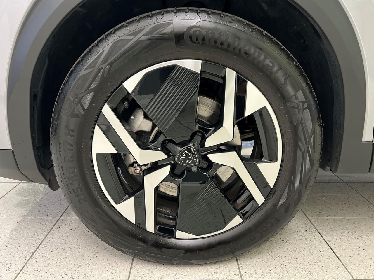 PEUGEOT 2008 II 2023 1.2 hybrid GT 136cv e-dcs6 - PROMO ENTRO DICEMBRE