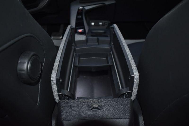 Peugeot 3008 Hybrid 145 Allure e-DCS 6