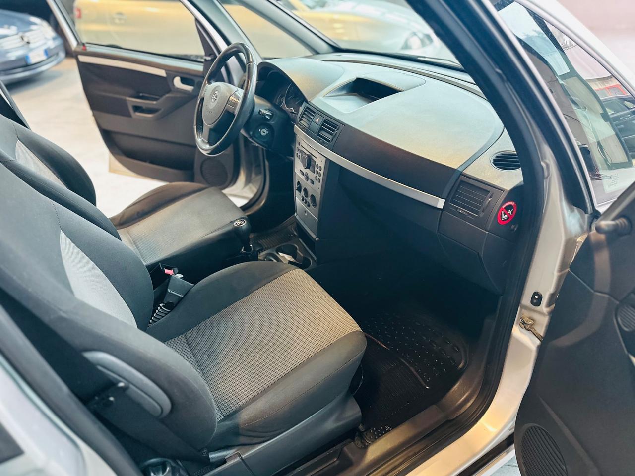 Opel Meriva 1.4 16V Cosmo gpl