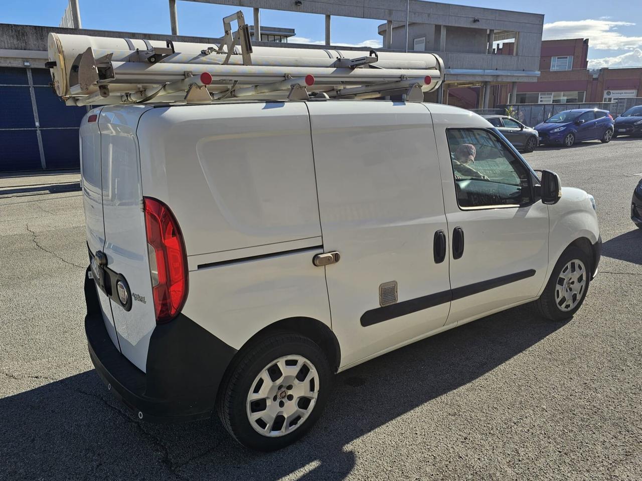 Fiat Doblò 1.4 T-Jet Natural P. Cargo SX 2p Allestito Officina Mobile