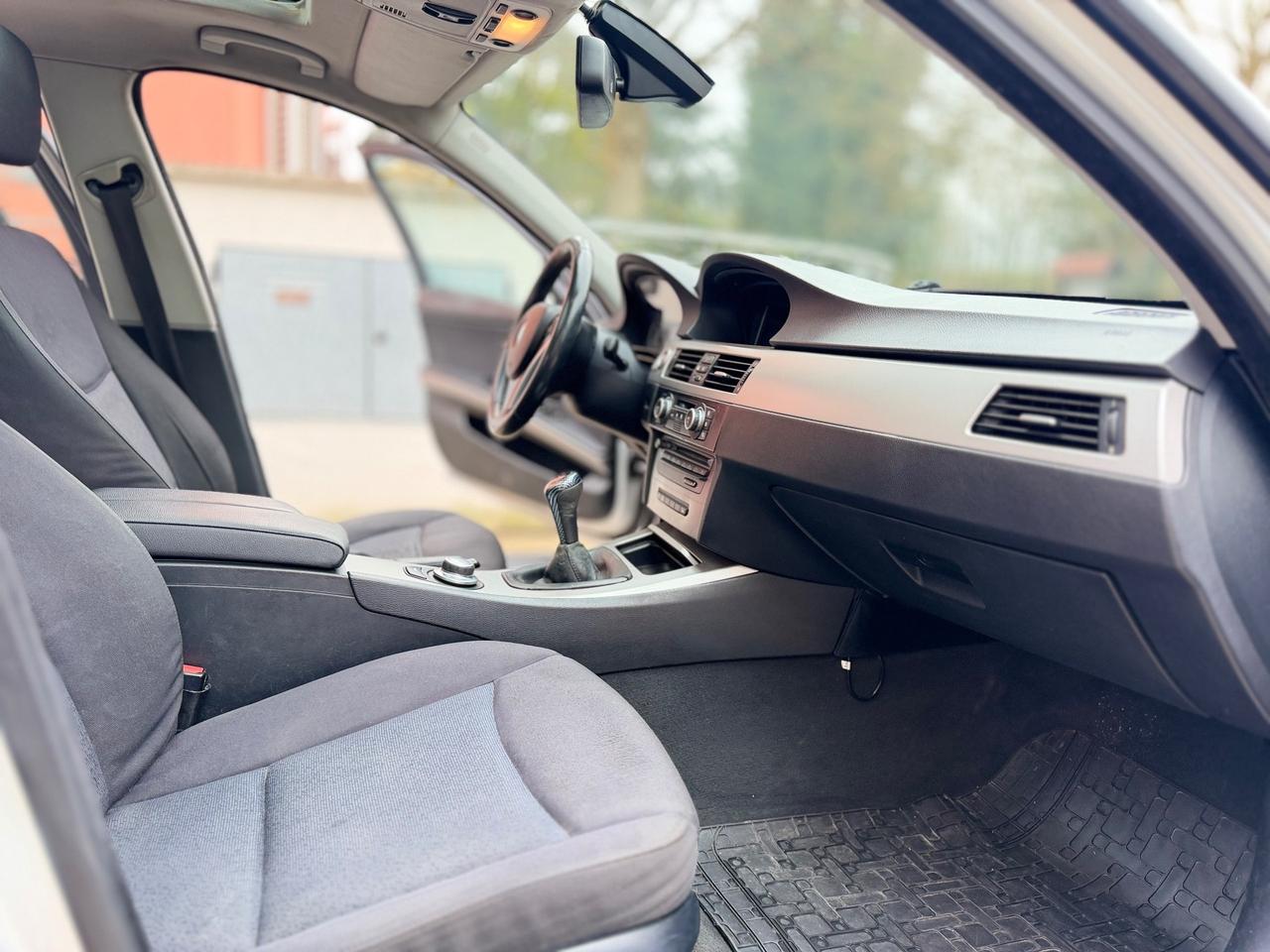 Bmw 318 i cat Touring MSport