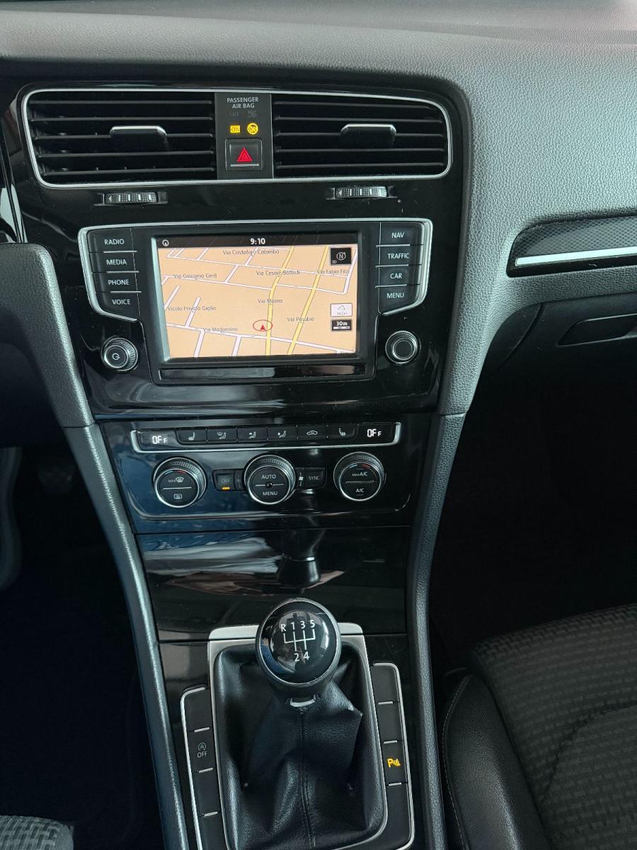 VOLKSWAGEN - Golf - 1.6 TDI 110 CV 5p. Executive BMT