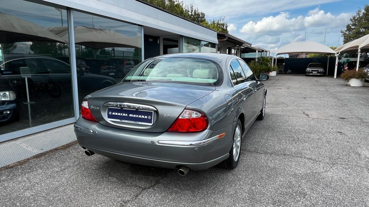 Jaguar S-Type (X202) 3.0 V6 24V cat Executive