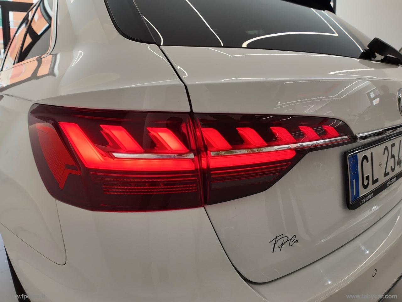 AUDI A4 30 TDI/136CV S tronic S line edition