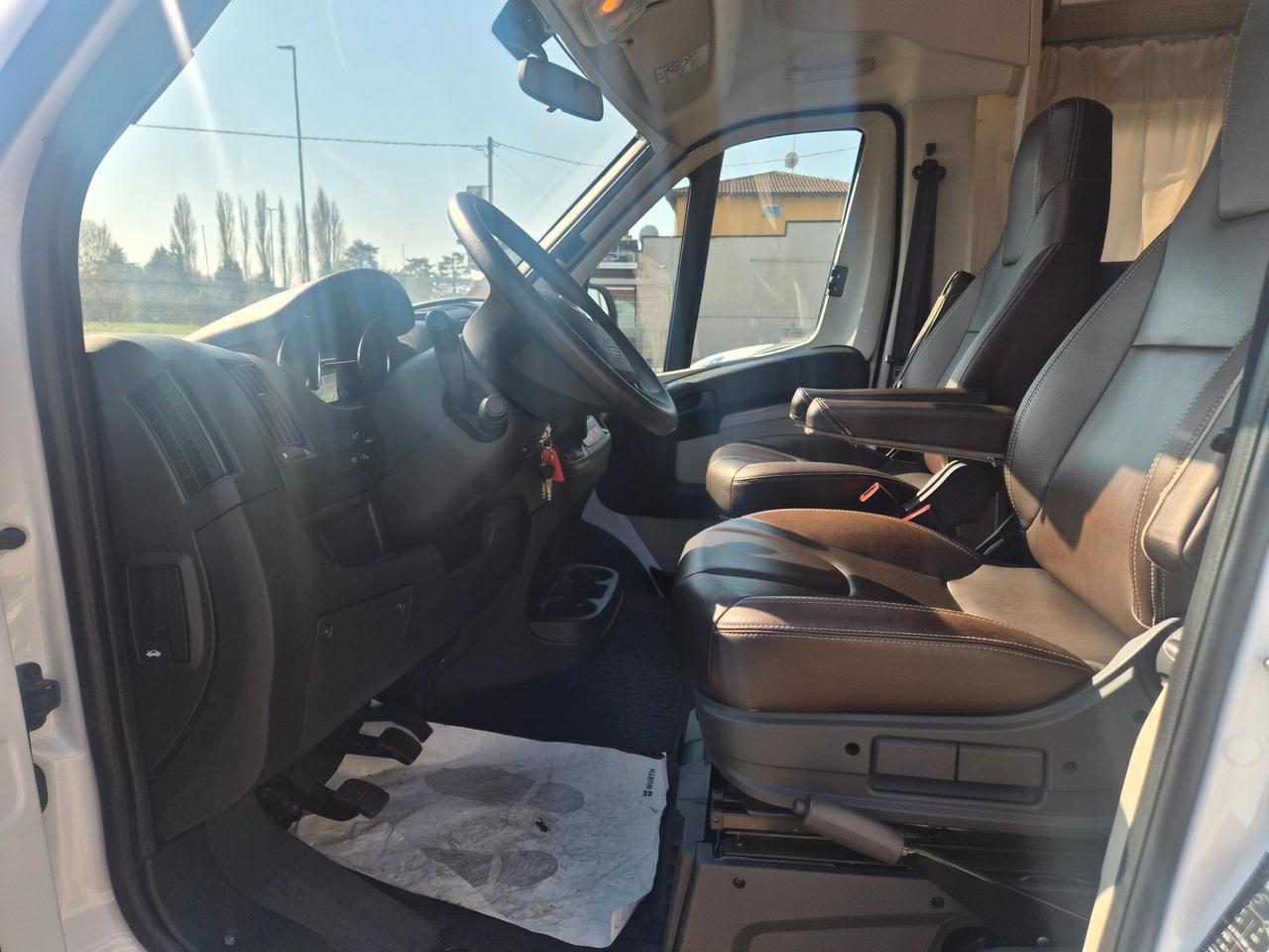 Fiat PROFESSIONAL DUCATO WEINSBERG CARASUITE CAMPER
