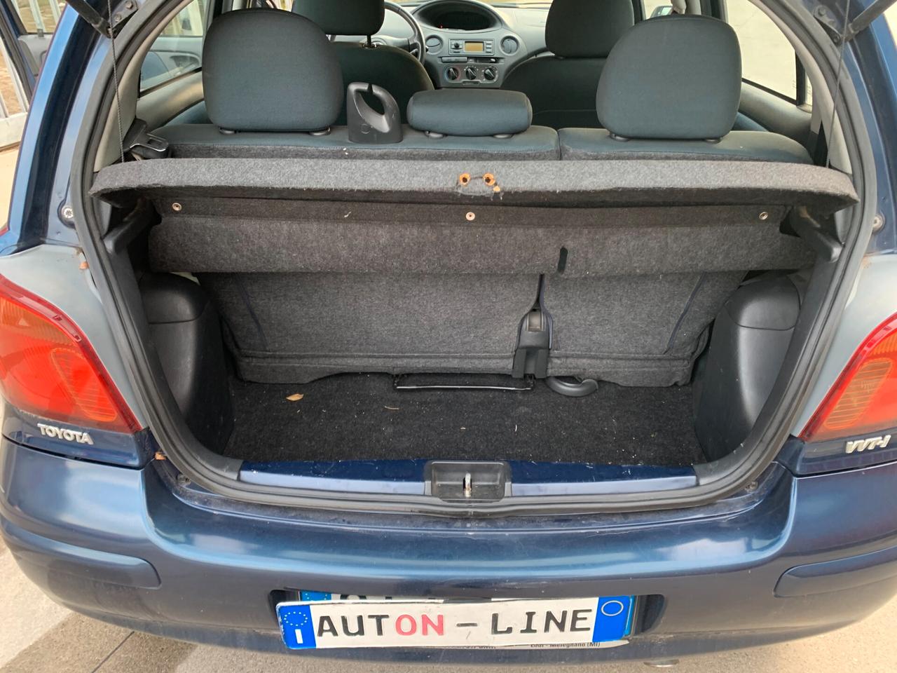 Toyota Yaris 1.0i 16V cat 5 porte