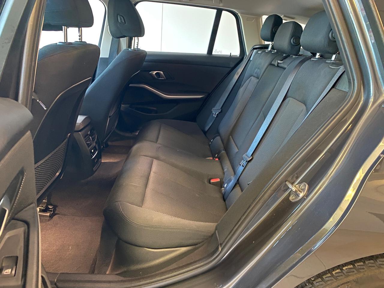 Bmw 316d 48V Touring Business Advantage
