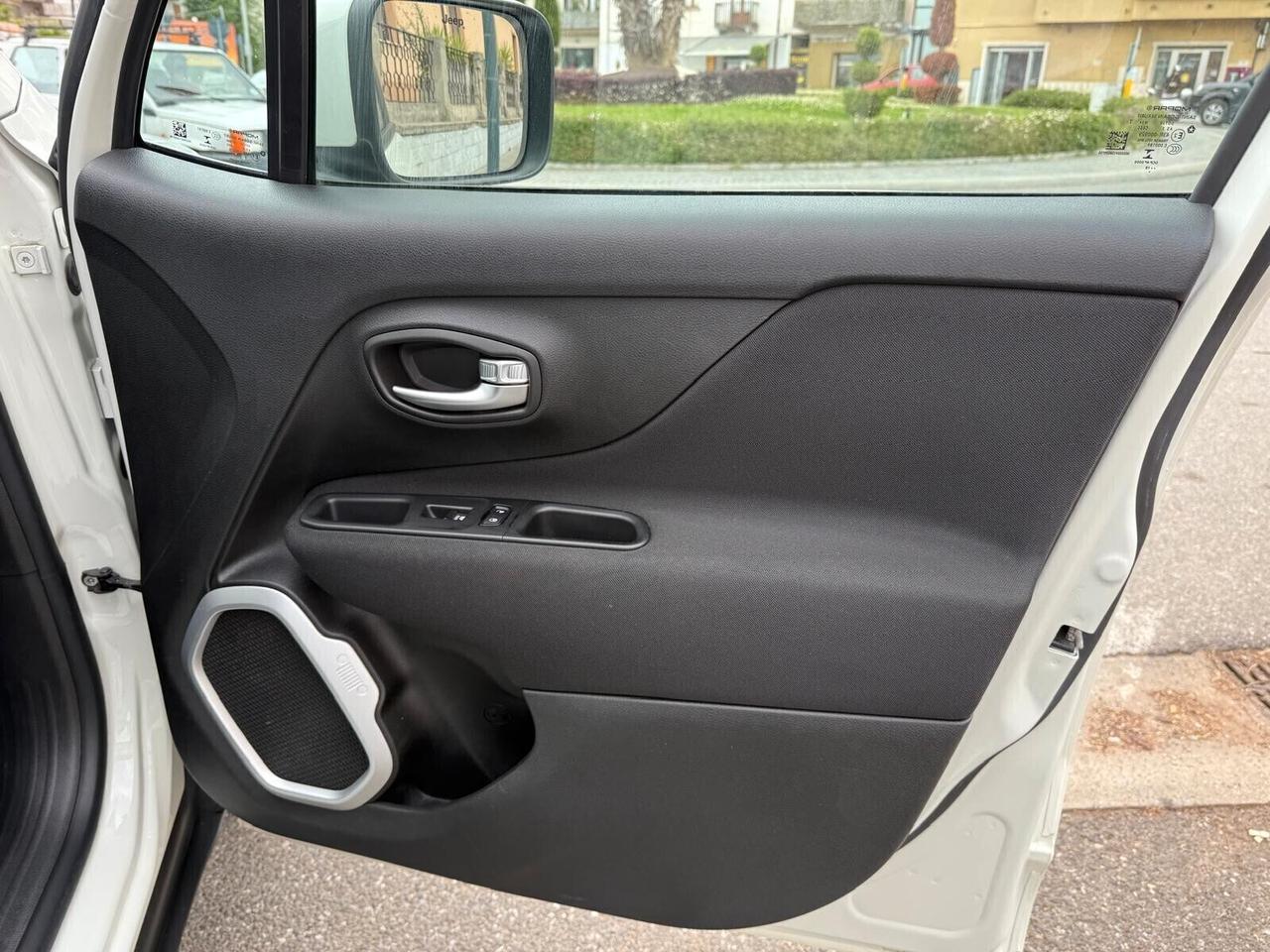 Jeep Renegade 1.6 Mjt 120 CV Longitude