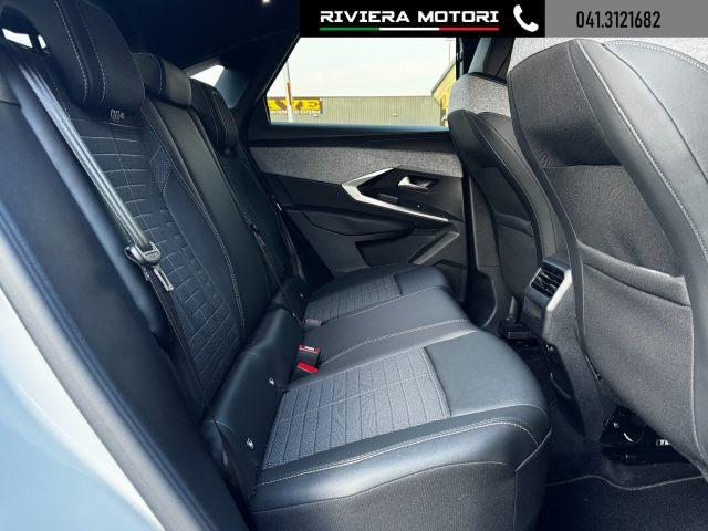 PEUGEOT 3008 Hybrid 145 e-DCS6 Allure